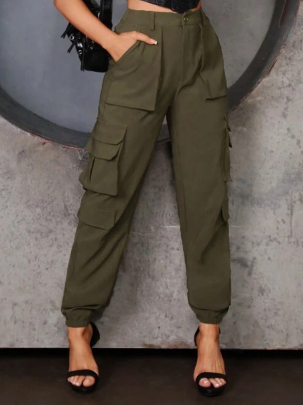 SHEIN Olive Cargo Jogger Pants with Utility Pockets